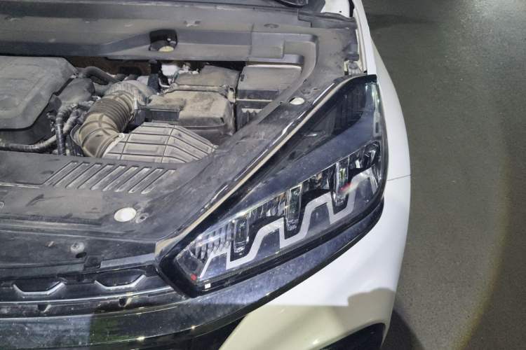 Used Chery Tiggo 8 2021 Kunpeng Edition 390TGDI Automatic Fuyao Version Engine Bay Left