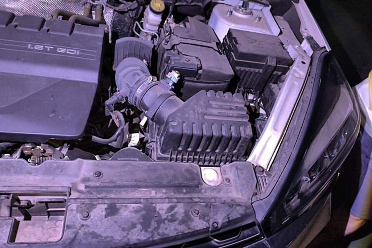 Used Chery Tiggo 8 2021 Kunpeng Edition 290TGDI Automatic Zhubfeng Version Engine Bay Left