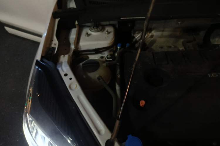 Used Chery Tiggo 8 2021 Kunpeng Edition 290TGDI Automatic Zhubfeng Version Engine Bay Right