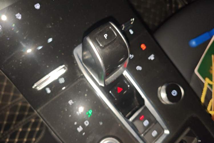 Used Chery Tiggo 8 2021 Kunpeng Edition 390TGDI Automatic Fuyao Version+ Gear Lever