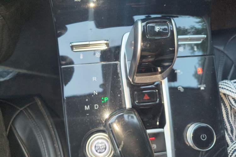 Used Chery Tiggo 8 2021 Kunpeng Edition 390TGDI Automatic Fuyao Version Gear Lever