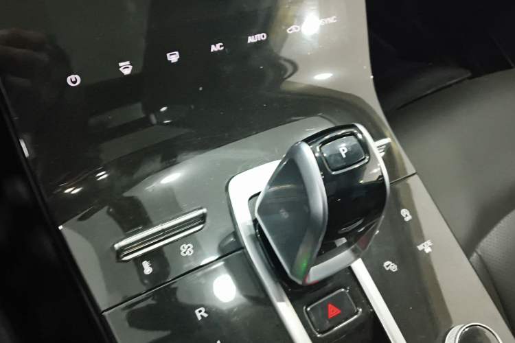 Used Chery Tiggo 8 2021 Kunpeng Edition 390TGDI Automatic Zhubfeng Version Gear Lever