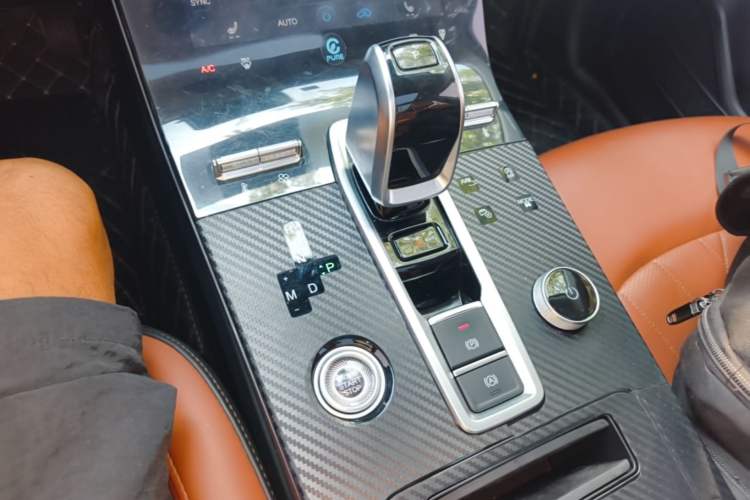 Used Chery Tiggo 8 2021 Kunpeng Edition 290TGDI Automatic Fuyao Version Gear Lever