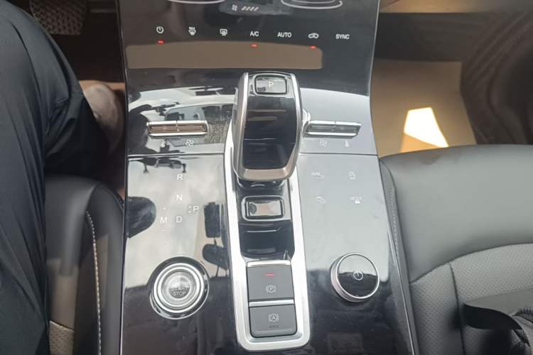 Used Chery Tiggo 8 2021 Kunpeng Edition 290TGDI Automatic Zhubfeng Version Gear Lever