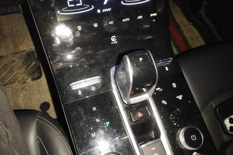 Used Chery Tiggo 8 2021 Kunpeng Edition 290TGDI Automatic Zhubfeng Version Gear Lever