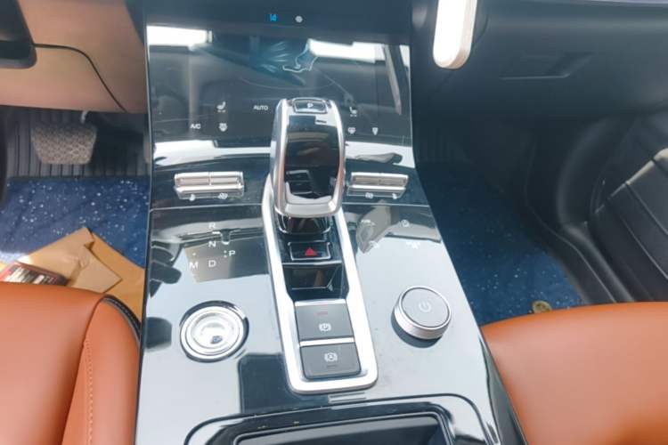 Used Chery Tiggo 8 2021 Kunpeng Edition 390TGDI Automatic Fuyao Version Gear Lever
