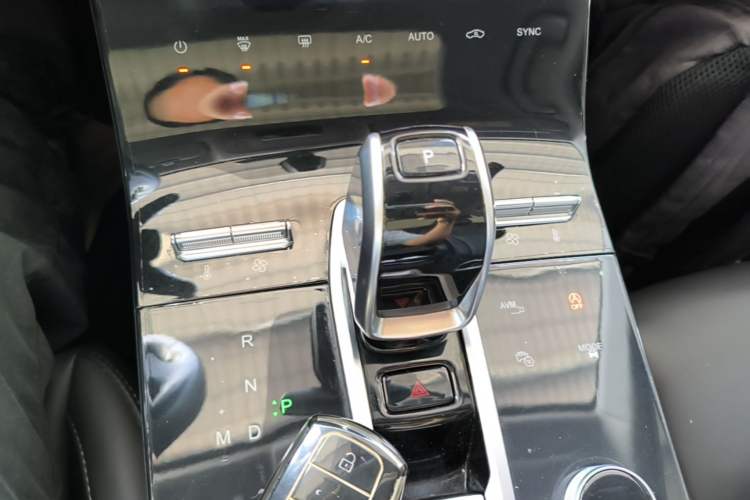 Used Chery Tiggo 8 2021 Kunpeng Edition 390TGDI Automatic Zhubfeng Version Gear Lever