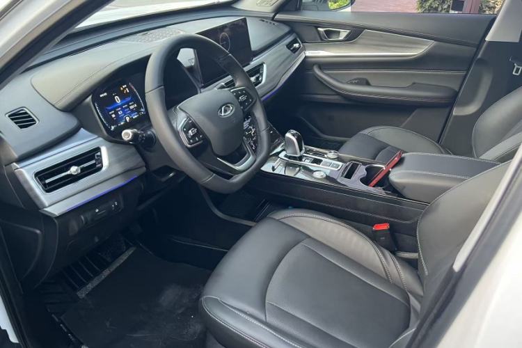 Used Chery Tiggo 8 2021 Kunpeng Edition 390TGDI Automatic Zhubfeng Version Interior 1