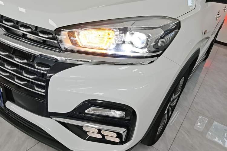 Used Chery Tiggo 8 2021 Kunpeng Edition 290TGDI Automatic Zhanchi Version Left Front Headlight
