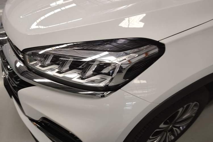 Used Chery Tiggo 8 2021 Kunpeng Edition 290TGDI Automatic Fuyao Version+ Left Front Headlight