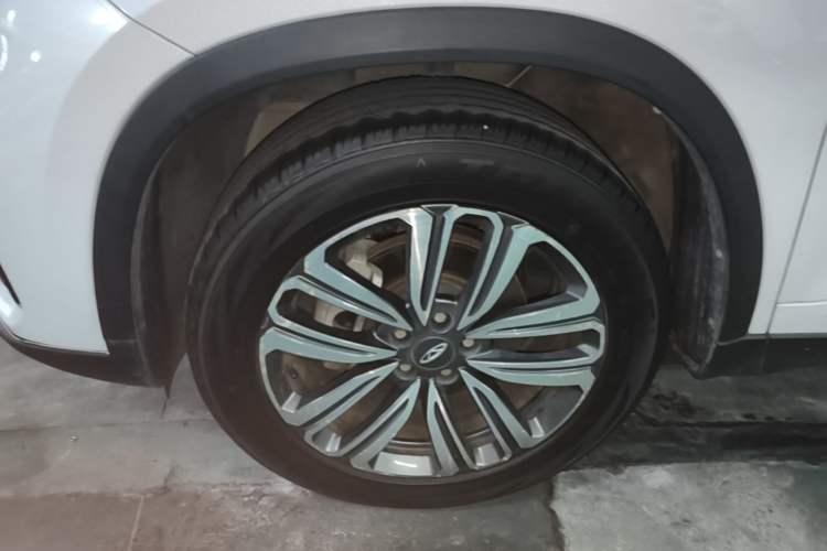 Used Chery Tiggo 8 2021 Kunpeng Edition 290TGDI Automatic Zhubfeng Version Left Front Wheel Hub