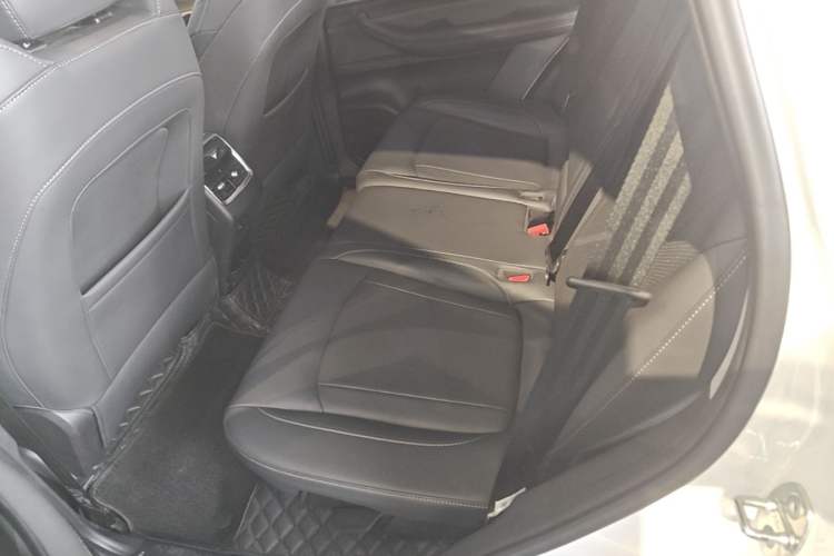 Used Chery Tiggo 8 2021 Kunpeng Edition 390TGDI Automatic Zhubfeng Version Left Rear Seat