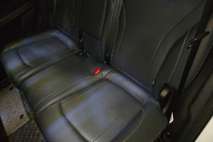 Used Chery Tiggo 8 2021 Kunpeng Edition 390TGDI Automatic Zhubfeng Version Left Rear Seat