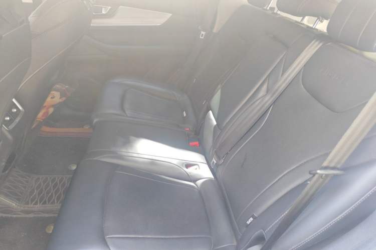 Used Chery Tiggo 8 2021 Kunpeng Edition 390TGDI Automatic Zhubfeng Version Left Rear Seat