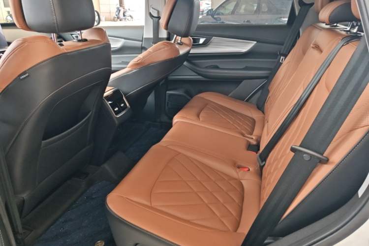 Used Chery Tiggo 8 2021 Kunpeng Edition 390TGDI Automatic Fuyao Version Left Rear Seat