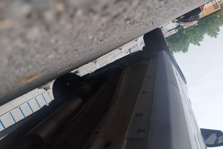 Used Chery Tiggo 8 2021 Kunpeng Edition 290TGDI Automatic Zhubfeng Version Left Side Sill