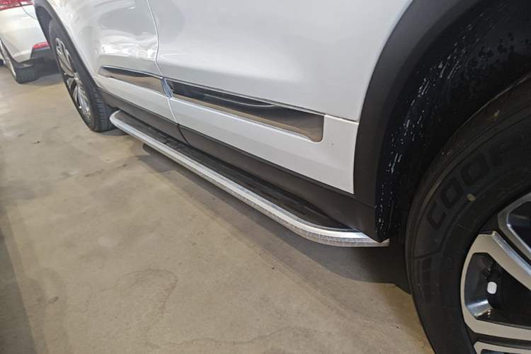 Used Chery Tiggo 8 2021 Kunpeng Edition 390TGDI Automatic Zhubfeng Version Left Side Sill