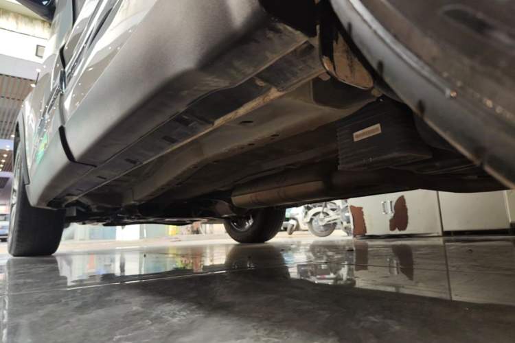 Used Chery Tiggo 8 2021 Kunpeng Edition 390TGDI Automatic Fuyao Version Left Side Sill