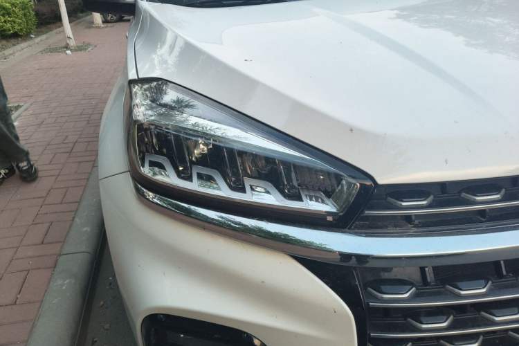 Used Chery Tiggo 8 2021 Kunpeng Edition 390TGDI Automatic Fuyao Version Right Front Headlight