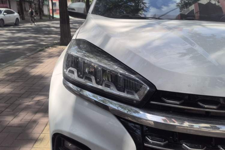 Used Chery Tiggo 8 2021 Kunpeng Edition 390TGDI Automatic Zhubfeng Version Right Front Headlight