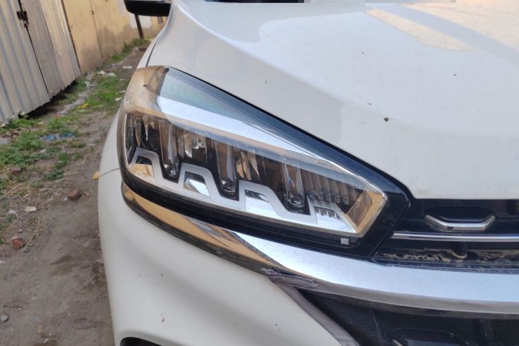 Used Chery Tiggo 8 2021 Kunpeng Edition 390TGDI Automatic Fuyao Version Right Front Headlight