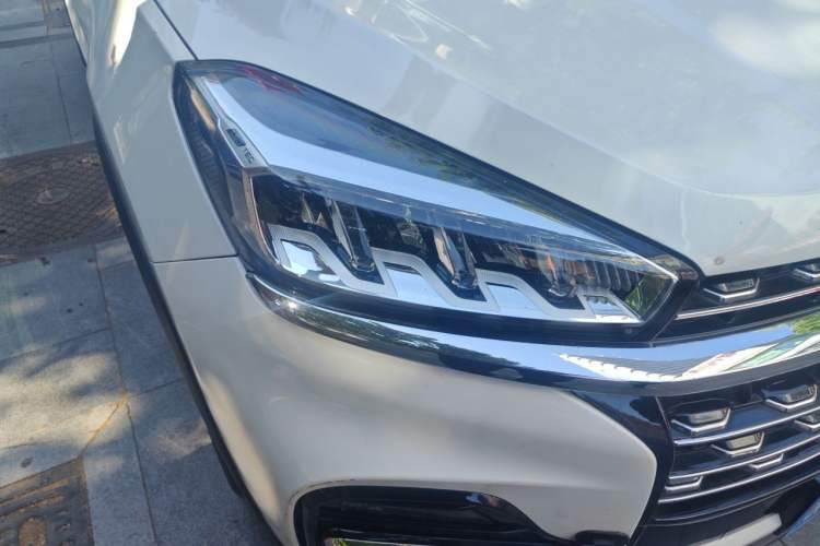 Used Chery Tiggo 8 2021 Kunpeng Edition 390TGDI Automatic Zhubfeng Version Right Front Headlight