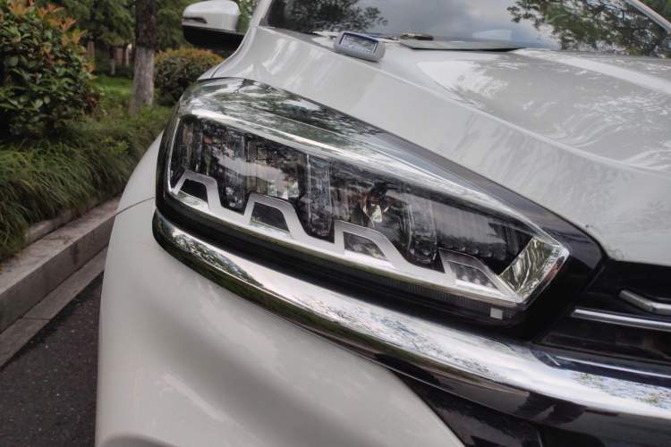 Used Chery Tiggo 8 2021 Kunpeng Edition 290TGDI Automatic Zhubfeng+ Version Right Front Headlight