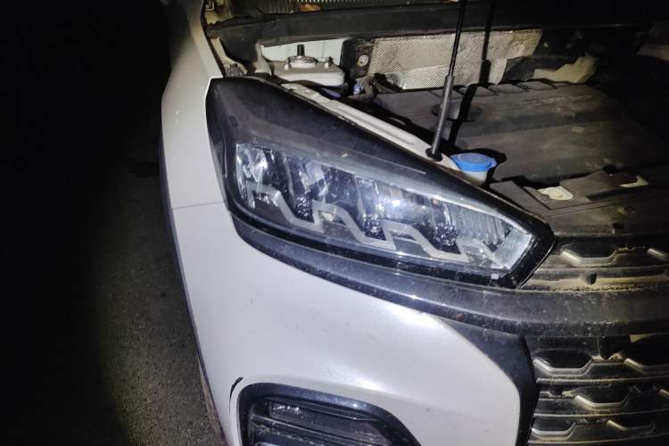 Used Chery Tiggo 8 2021 Kunpeng Edition 290TGDI Automatic Zhubfeng Version Right Front Headlight