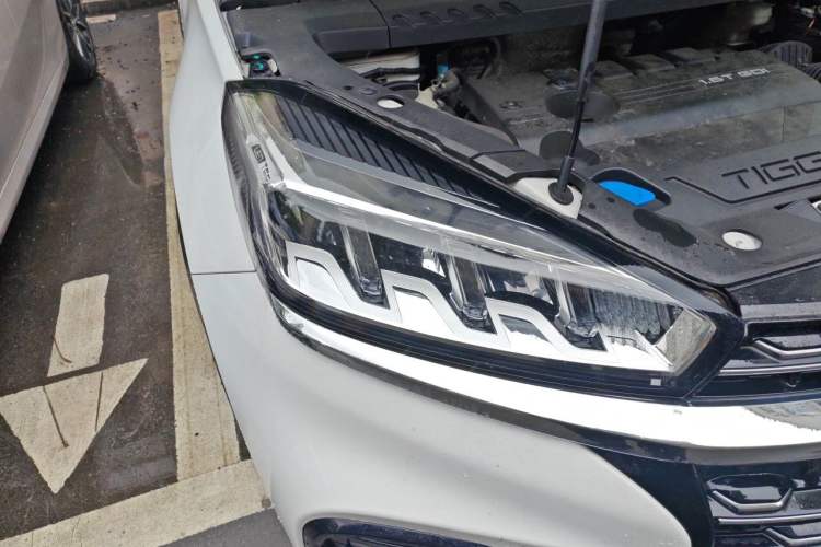 Used Chery Tiggo 8 2021 1.6 TGDI Automatic Siberia Edition 7-Seater Right Front Headlight