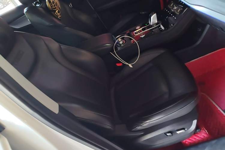 Used Chery Tiggo 8 2021 Kunpeng Edition 290TGDI Automatic Zhubfeng Version Right Front Seat