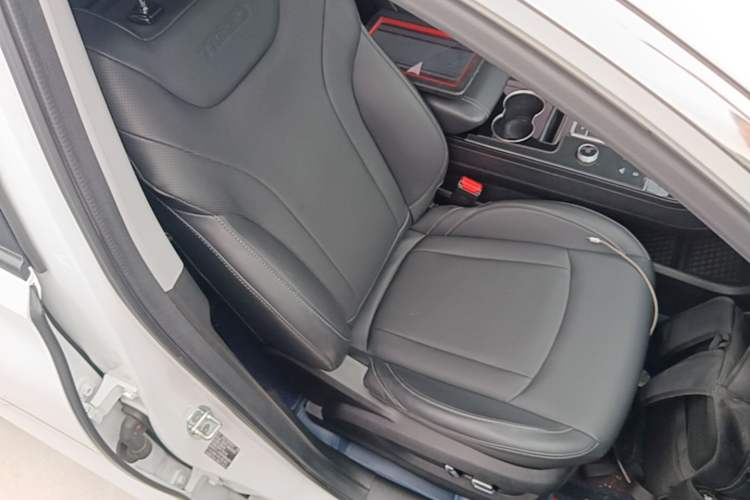 Used Chery Tiggo 8 2021 Kunpeng Edition 290TGDI Automatic Zhubfeng Version Right Front Seat
