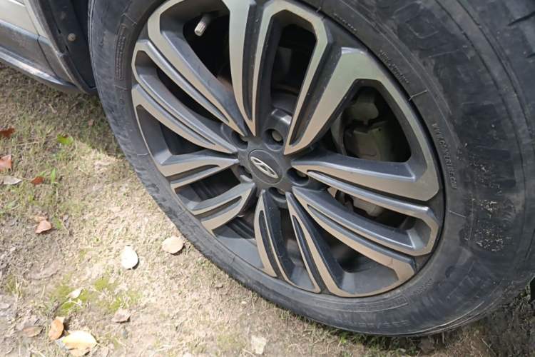 Used Chery Tiggo 8 2021 Kunpeng Edition 290TGDI Automatic Zhubfeng+ Version Right Front Wheel Hub