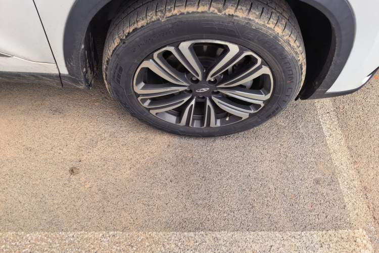 Used Chery Tiggo 8 2021 Kunpeng Edition 390TGDI Automatic Zhubfeng+ Version Right Front Wheel Hub