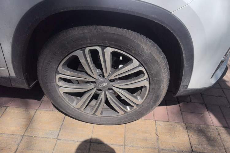 Used Chery Tiggo 8 2021 Kunpeng Edition 390TGDI Automatic Zhubfeng Version Right Front Wheel Hub