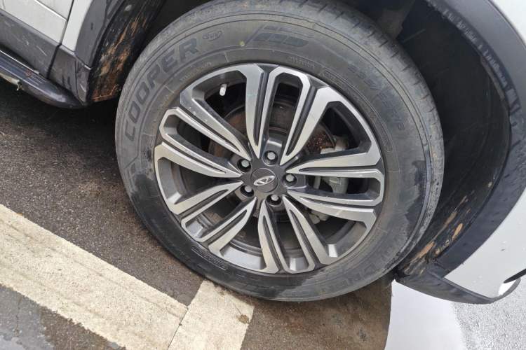 Used Chery Tiggo 8 2021 1.6 TGDI Automatic Siberia Edition 7-Seater Right Front Wheel Hub