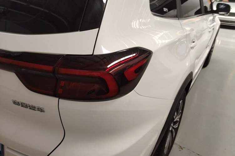 Used Chery Tiggo 8 2021 Kunpeng Edition 290TGDI Automatic Fuyao Version+ Right Rear Taillight