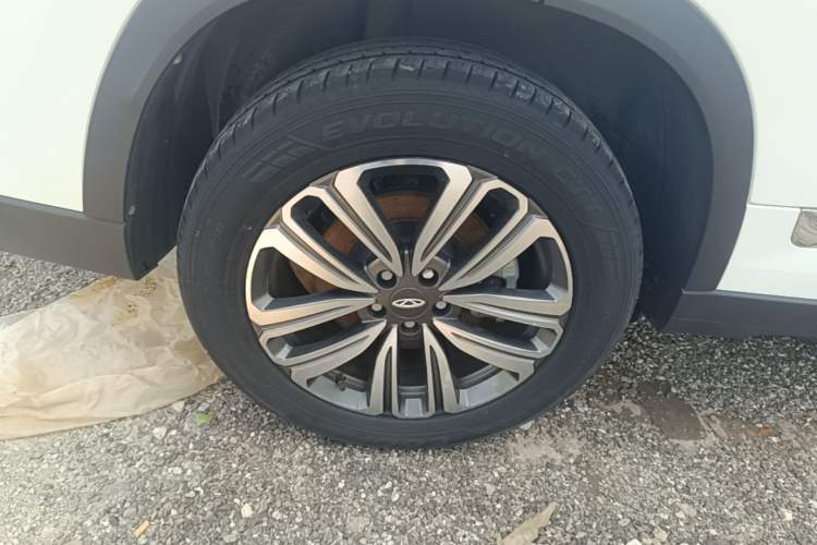 Used Chery Tiggo 8 2021 Kunpeng Edition 290TGDI Automatic Zhubfeng Version Right Rear Wheel Hub