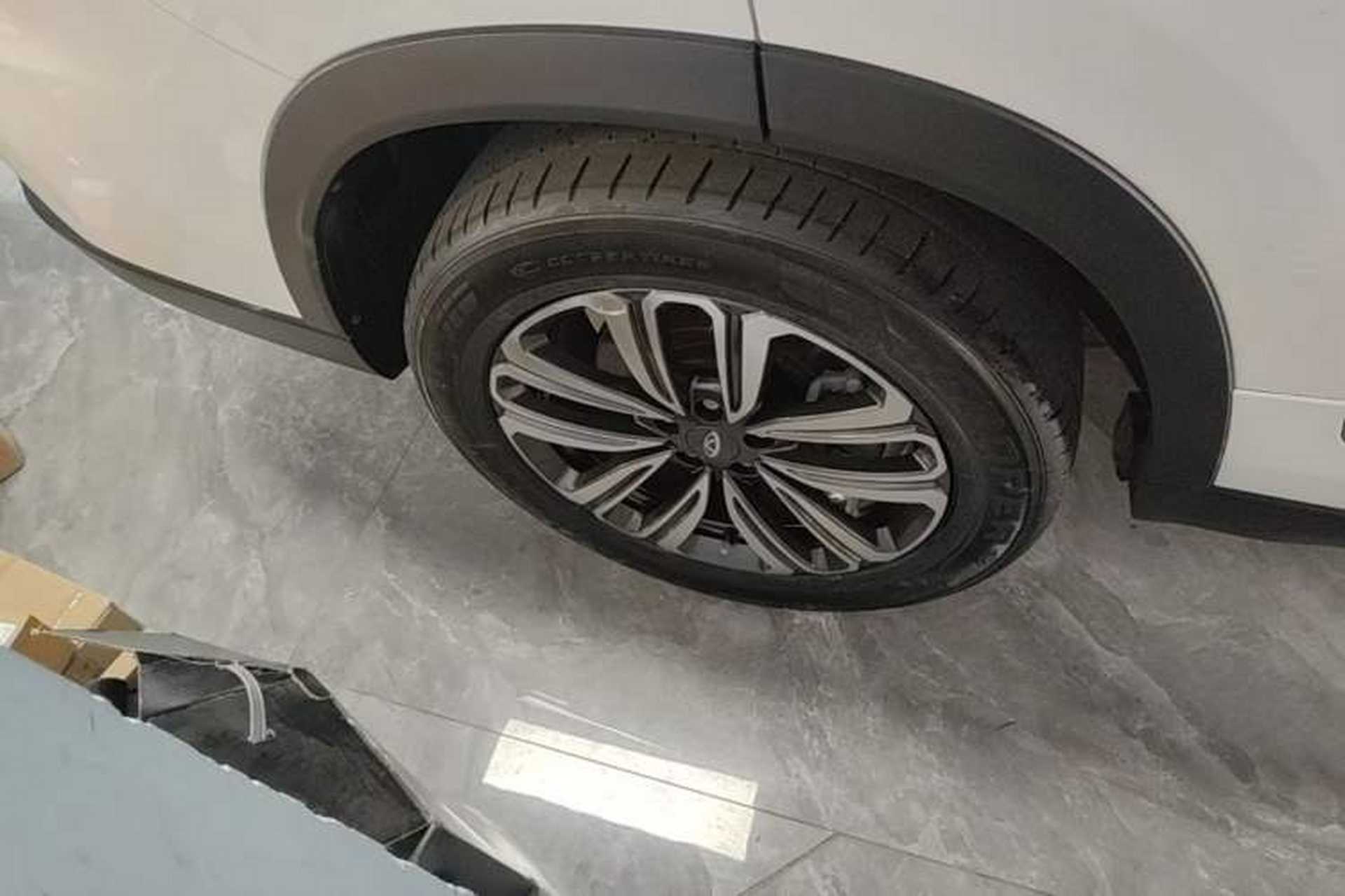 Used Chery Tiggo 8 2021 Kunpeng Edition 390TGDI Automatic Fuyao Version Right Rear Wheel Hub