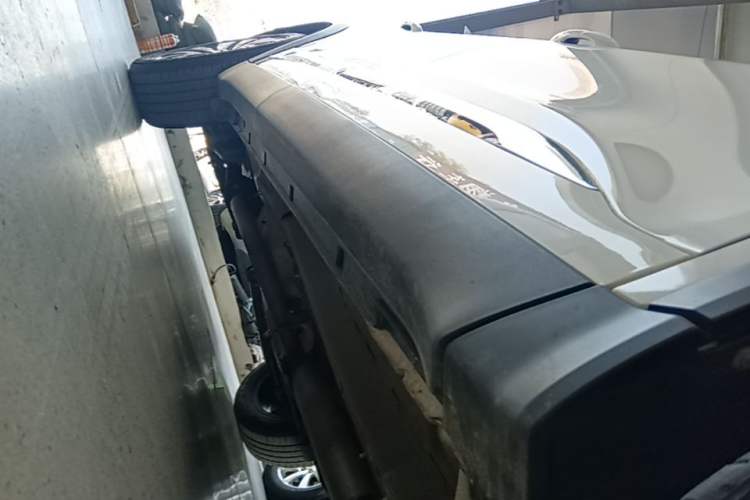 Used Chery Tiggo 8 2021 Kunpeng Edition 290TGDI Automatic Zhubfeng Version Right Side Sill
