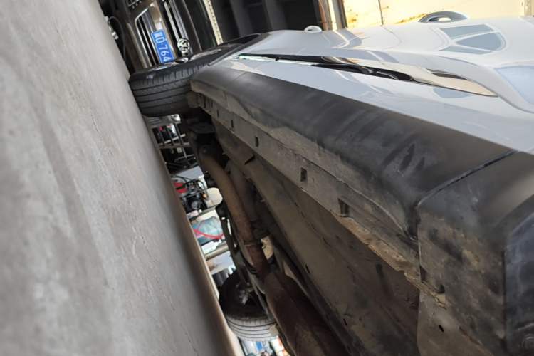 Used Chery Tiggo 8 2021 Kunpeng Edition 390TGDI Automatic Zhubfeng Version Right Side Sill