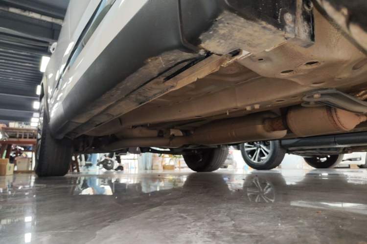 Used Chery Tiggo 8 2021 Kunpeng Edition 390TGDI Automatic Fuyao Version Right Side Sill