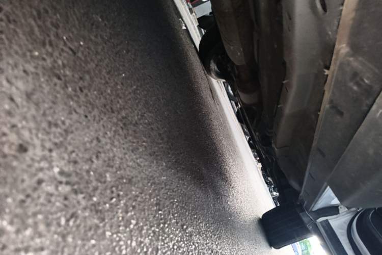 Used Chery Tiggo 8 2021 Kunpeng Edition 390TGDI Automatic Zhubfeng Version Right Side Sill
