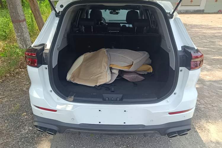 Used Chery Tiggo 8 2021 Kunpeng Edition 290TGDI Automatic Zhubfeng Version Trunk