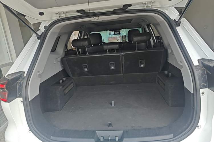 Used Chery Tiggo 8 2021 Kunpeng Edition 290TGDI Automatic Zhubfeng Version Trunk