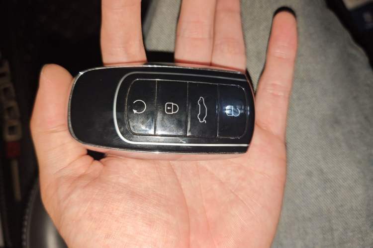 Used Chery Tiggo 8 2021 Kunpeng Edition 390TGDI Automatic Fuyao Version+ Vehicle Key