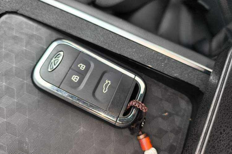 Used Chery Tiggo 8 2022 1.5 TCI Automatic Exclusive Edition 7-Seater Vehicle Key