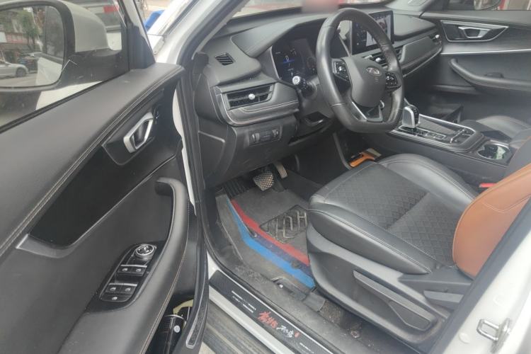 Used Chery Tiggo 8 2022 1.5 TCI Automatic Exclusive Edition 5 Seats Driver Seat