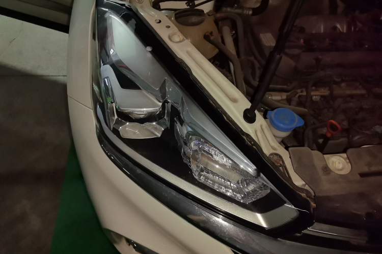 Used Chery Tiggo 8 2022 1.5 TCI Automatic Exclusive Edition 5 Seats Engine Bay Right