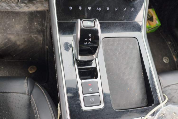 Used Chery Tiggo 8 2022 1.5 TCI Automatic Exclusive Edition 5 Seats Gear Lever