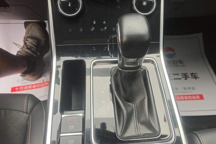Used Chery Tiggo 8 2022 1.5 TCI Automatic New Dynamic Edition 5 Seats Gear Lever